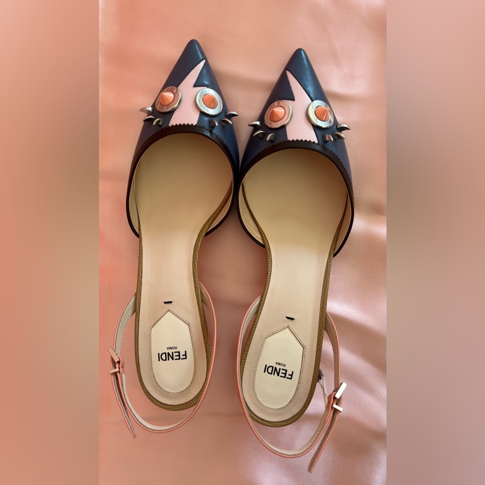 FENDI PUMPS💕HOST PICK💕 - Picture 13 of 16